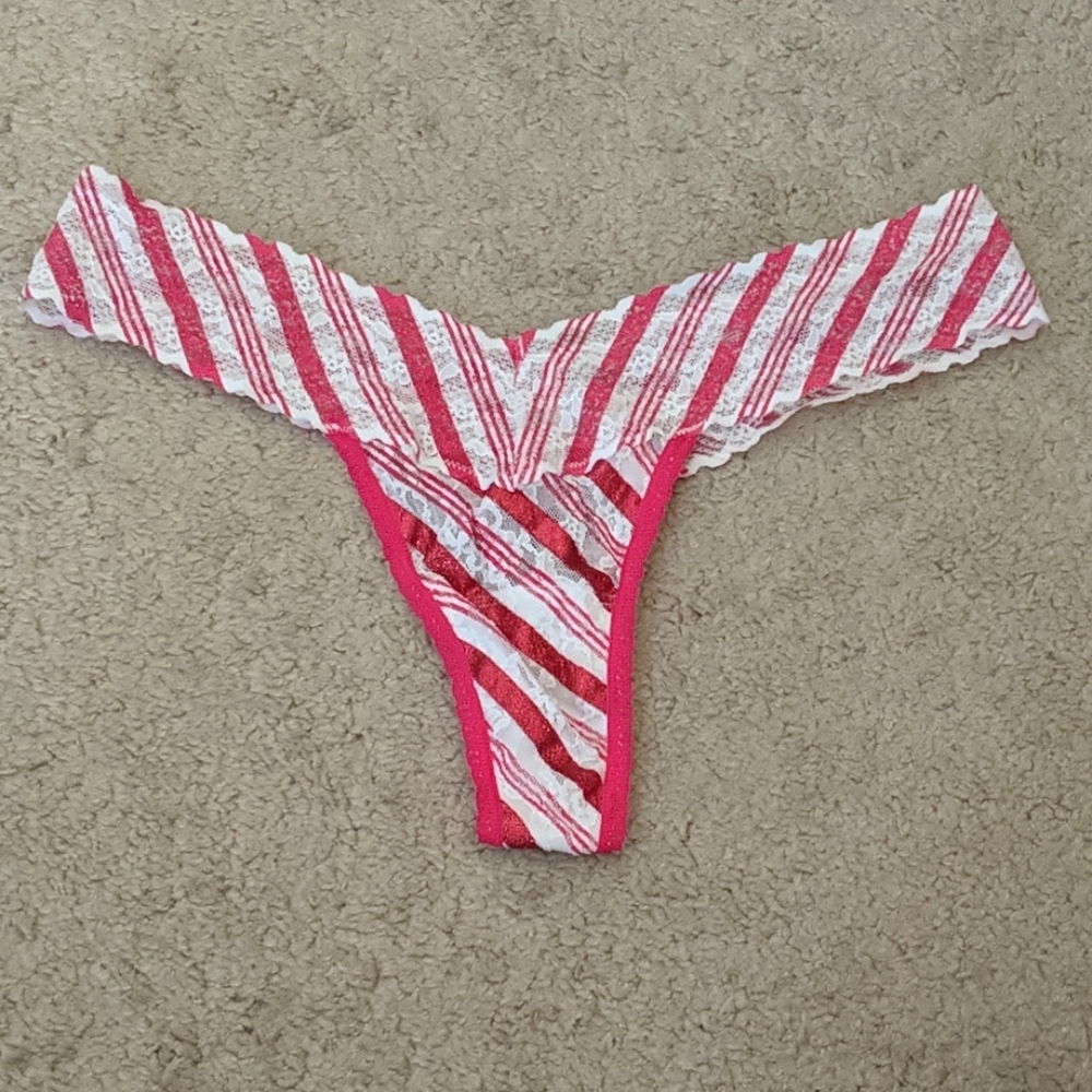 VS thong/Tanga. One size.